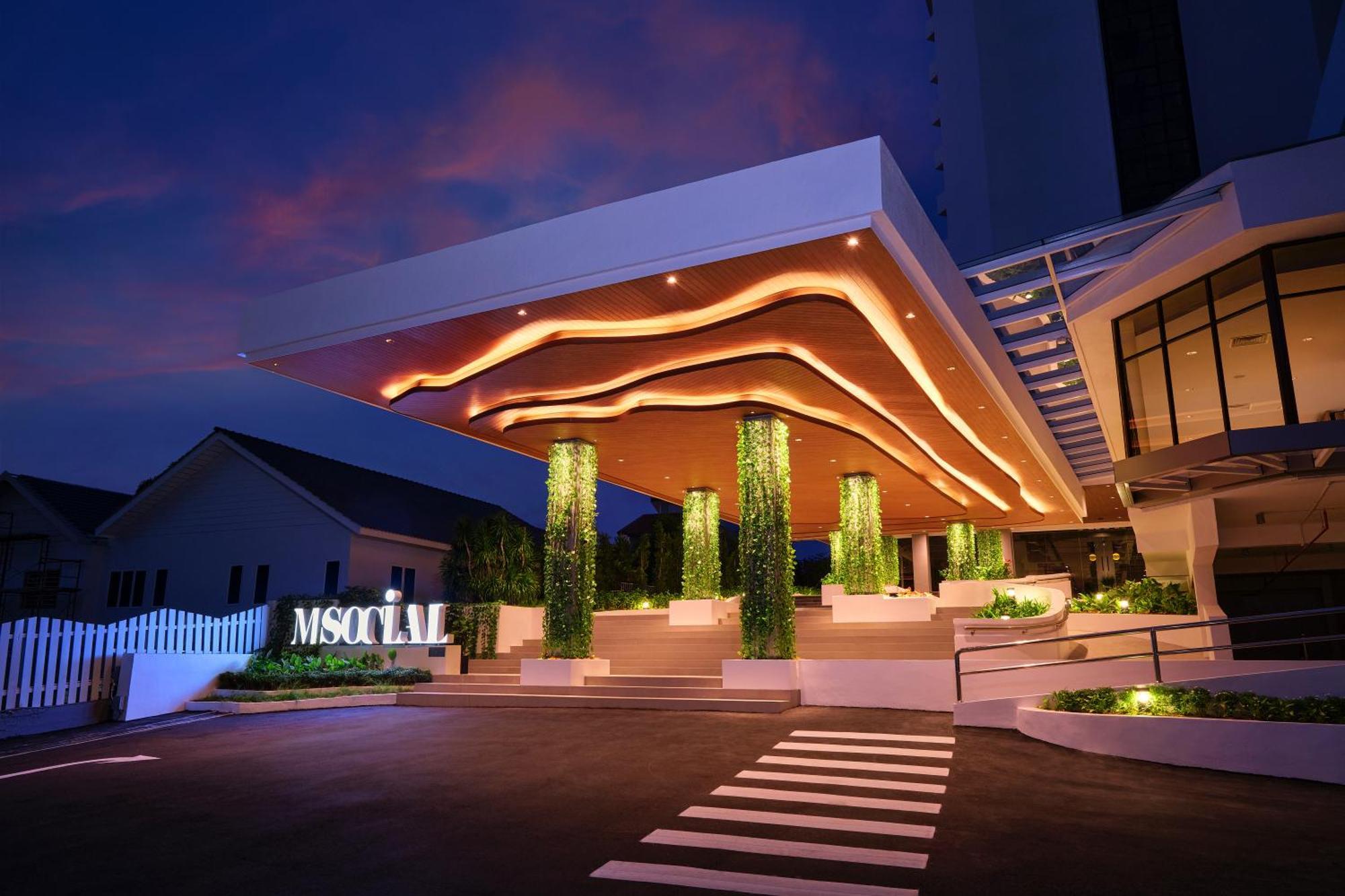 M Social Resort Penang Tanjung Bungah  Exterior foto